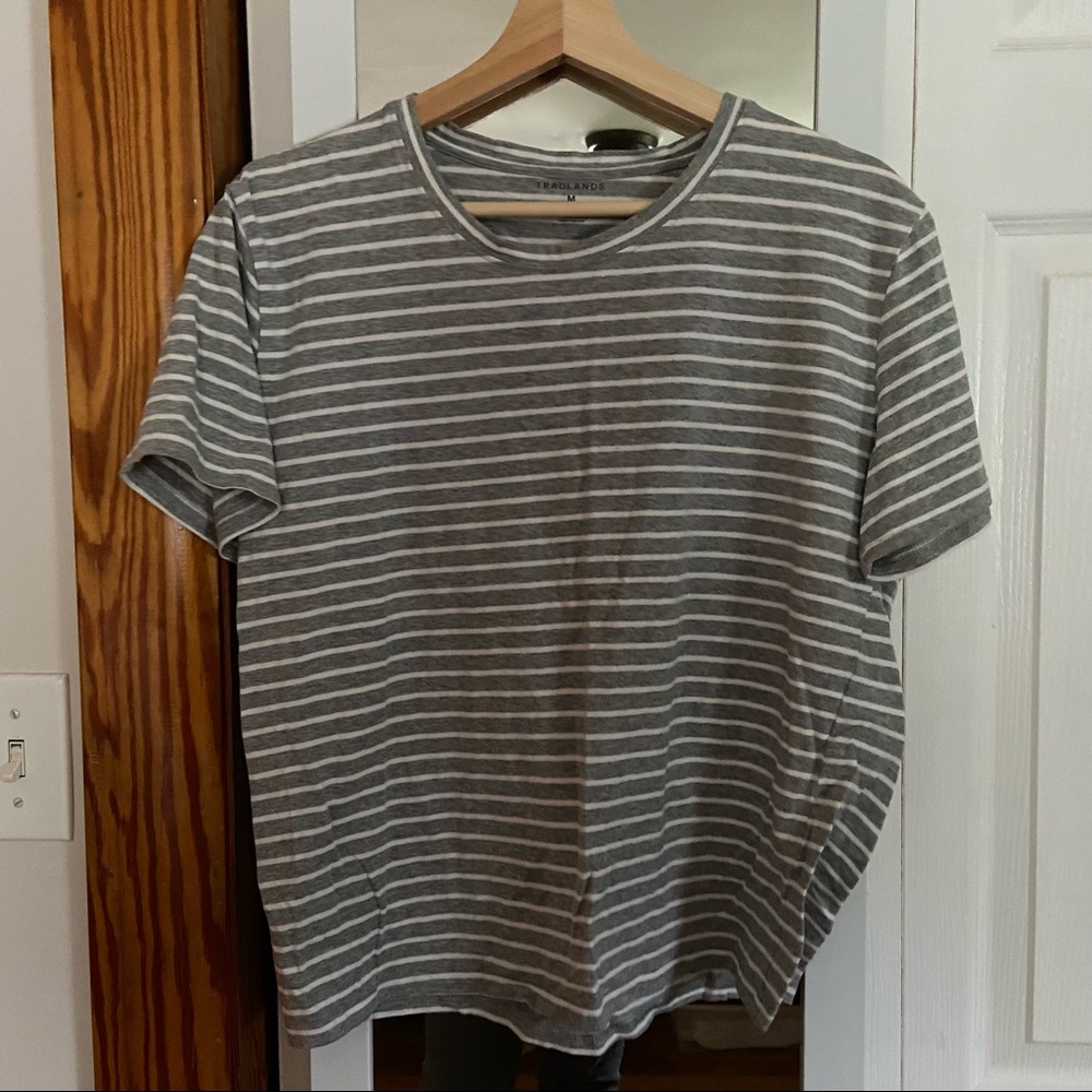 Tradlands box tee size M